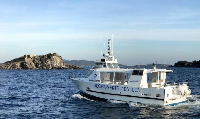 Hotel Le Mediterranee Hyeres Exterior photo