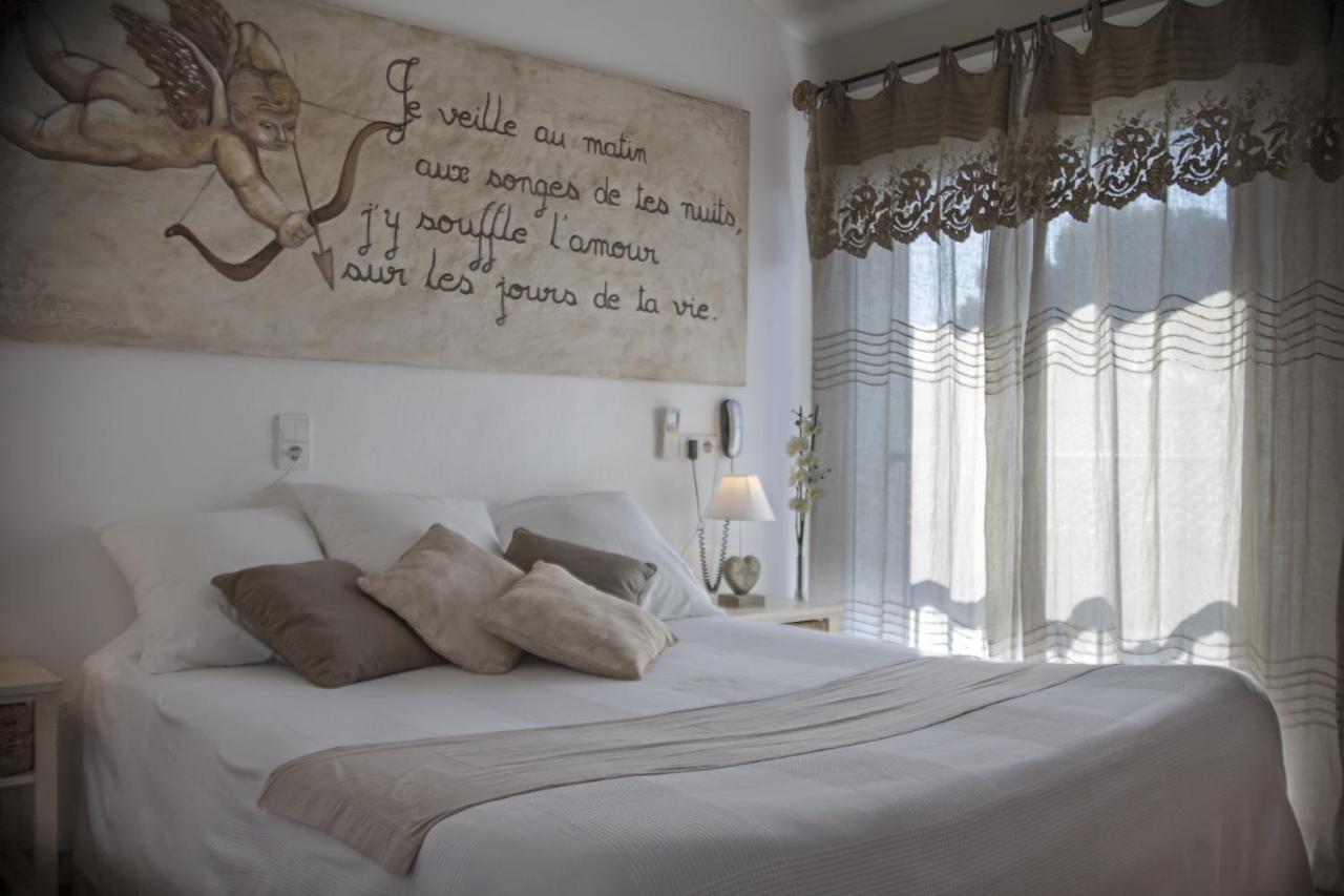 Hotel Le Mediterranee Hyeres Exterior photo